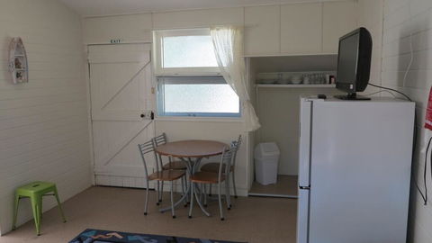 The Captain's Manor On Cook Unit 4 - ACT Tourism 3