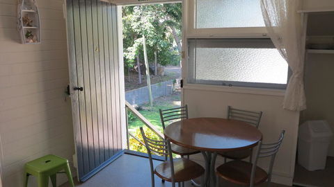 The Captain's Manor On Cook Unit 4 - ACT Tourism 1