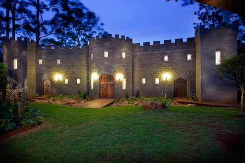 The Castle On Tamborine - ACT Tourism 0
