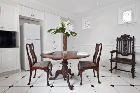 The Castle On Tamborine - ACT Tourism 2