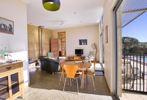 The Chocolate Lily Bed & Breakfast - ACT Tourism 1