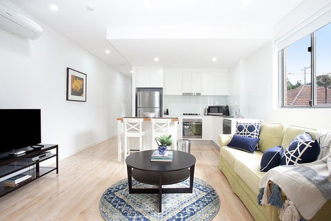The Cove - L'Abode Accommodation - ACT Tourism 1
