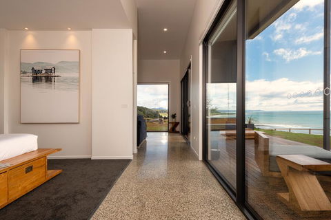 The Cove Tasmania - ACT Tourism 2