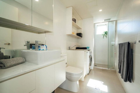 The Edge At Gilberton - Wifi - Nespresso - City Fringe - ACT Tourism 1