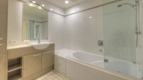 The Dunes Cotton Tree - ACT Tourism 1