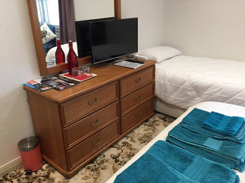 The Evergreen Bed And Breakfast - ACT Tourism 1