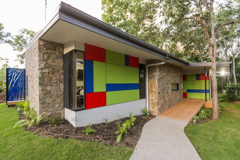 The Feathered Nest - Luxury Wildlife Retreat - ACT Tourism 1