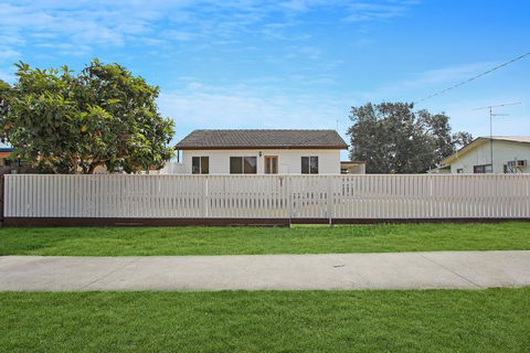 The Fishermans Cottage - ACT Tourism 0
