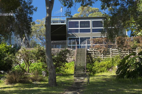 The Folly - ACT Tourism 0