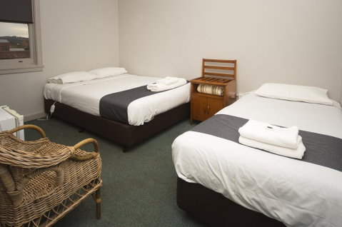 The George Hotel - ACT Tourism 2
