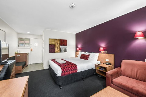 The Henty - ACT Tourism 3