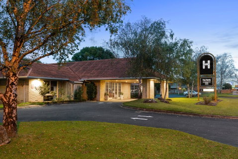 The Henty - ACT Tourism 0