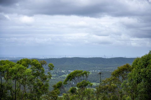 The Hillside Villa - ACT Tourism 1