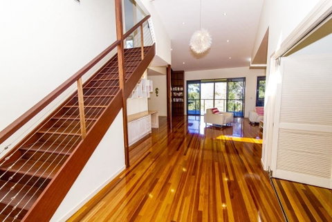 The Holiday House - ACT Tourism 0