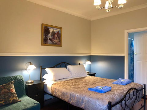 The Lady Jane Motel - ACT Tourism 1