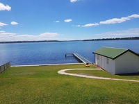 Book Mannering Park Accommodation Vacations ACT Tourism ACT Tourism