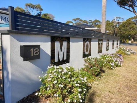 The Lodge Broulee - ACT Tourism 2