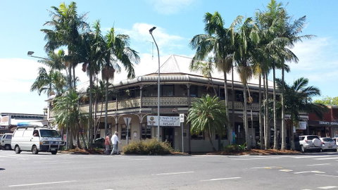 The Middle Pub - ACT Tourism 0