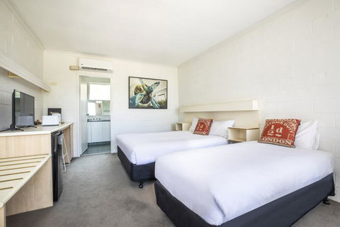 The Mulgrave Motel - Under New Management - Formerly Mulgrave Court Motor Inn - ACT Tourism 3