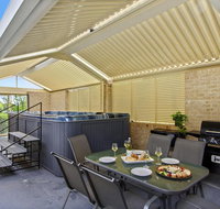 The Orient - Family  Pet Friendly - Huge Spa - ACT Tourism