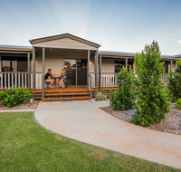 The Rocks Motel - ACT Tourism