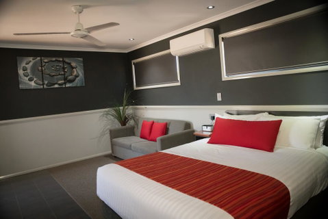 The Rocks Motel - ACT Tourism 2