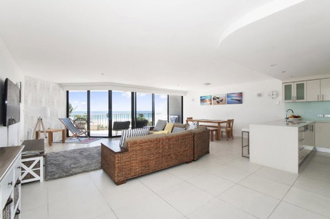 THE ROCKS RESORT, UNIT 3C - ACT Tourism 2