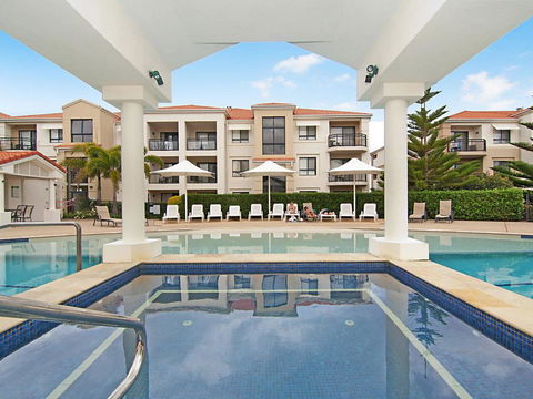 The Sands 2/20 Pacific Parade Opposite Beach Plus Air - ACT Tourism 0
