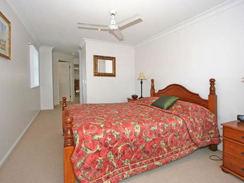 The Sands 60/20 Pacific Parade - ACT Tourism 3