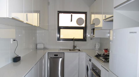 The Somerton Beach Retreat - ACT Tourism 3