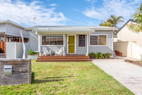 The Surf Shack - ACT Tourism 0