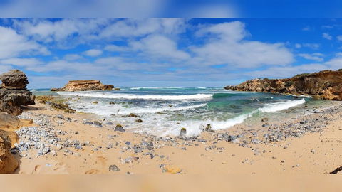 The Victoria Hotel - ACT Tourism 2