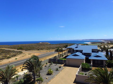 The View Kalbarri - ACT Tourism 1