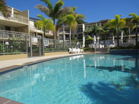 The Village At Burleigh - ACT Tourism 0