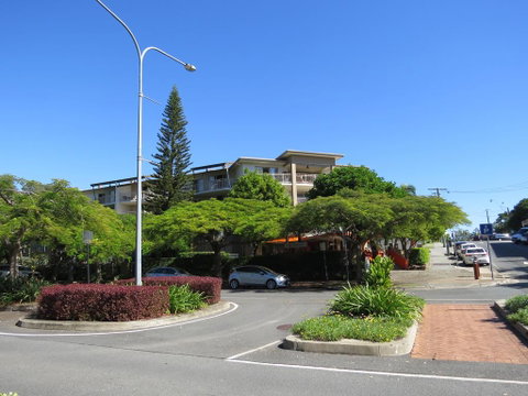 The Village At Burleigh - ACT Tourism 2