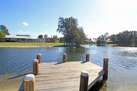 The Waterfront On Teal - ACT Tourism 0