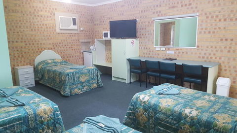 Tiaro Motor Inn - ACT Tourism 3