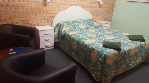 Tiaro Motor Inn - ACT Tourism 1