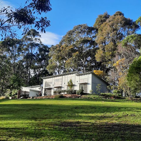 Tilba Coastal Retreat - ACT Tourism 3
