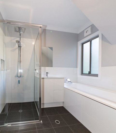 Time Away - 50 Turnberry Drive - ACT Tourism 3