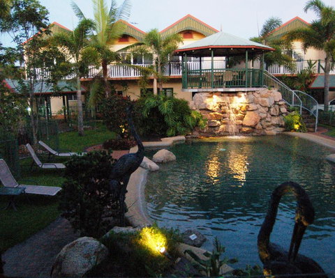 Tinaroo Lake Resort - ACT Tourism 0