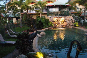 Tinaroo Lake Resort with ACT Tourism
