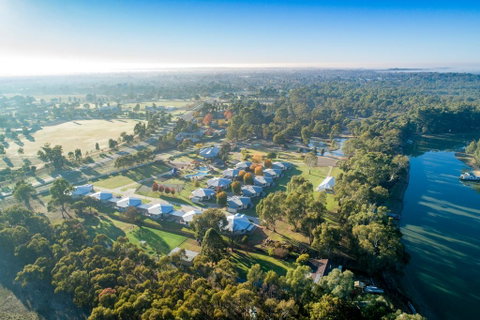 Tindarra Resort - ACT Tourism 0
