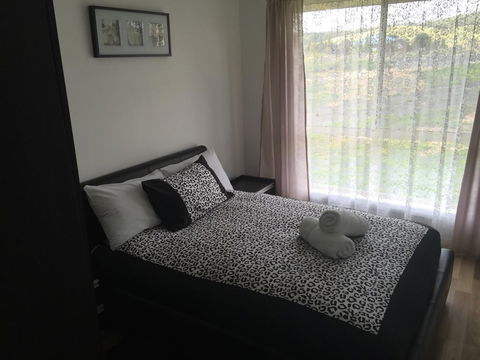 Titania Motel - ACT Tourism 2