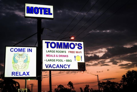 Tommo's Motor Lodge - ACT Tourism 2