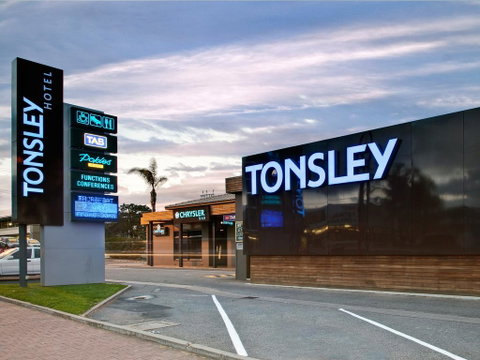 Tonsley Hotel - ACT Tourism 1