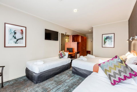 Tonsley Hotel - ACT Tourism 3