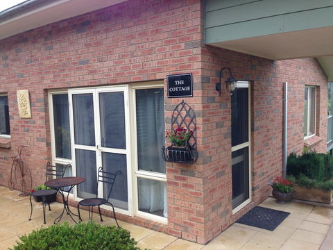 Toscana On Greenhills - ACT Tourism 3