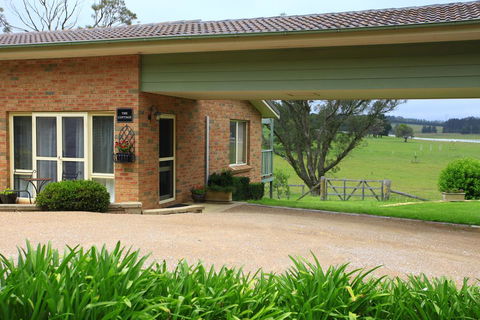 Toscana On Greenhills - ACT Tourism 2