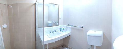 Toukley Motel - ACT Tourism 3